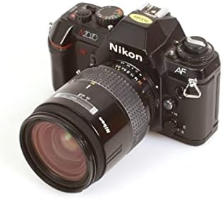 Комплект студентска камера N2020 С корпус автоматично фокусиране с 28-85 мм обектив NIKKOR 3,5-4,5 AF